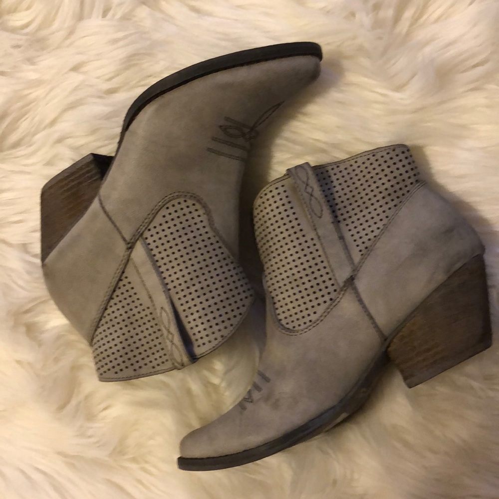 Very Volatile booties